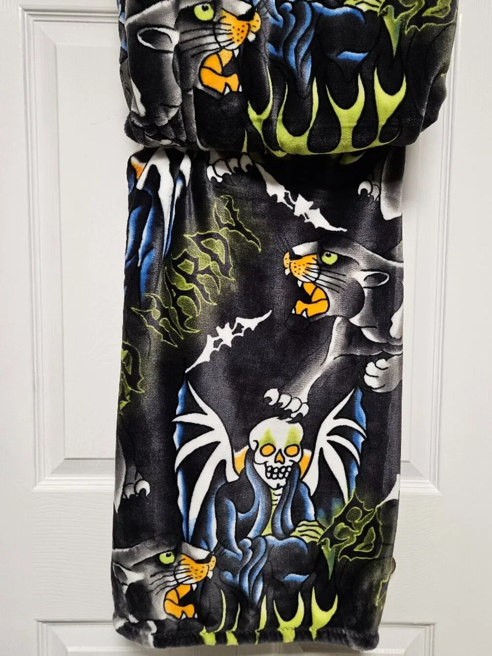 Ed Hardy Halloween Black Panther Throw Blanket 50x70 New with Tags